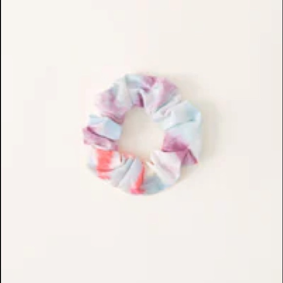 Abercrombie and Fitch Scrunchie 3 pack - Picture 3 of 4